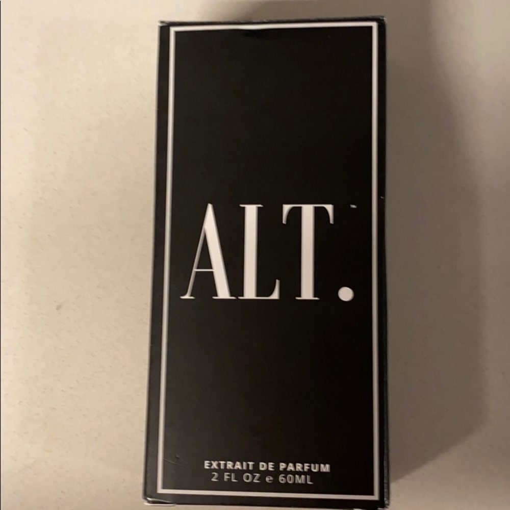 ALT Crystal No. 23 (Baccarat Rouge Dupe)